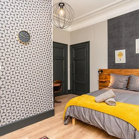Appartements Scaliger Wifi Proche Gare Agen Exterior photo